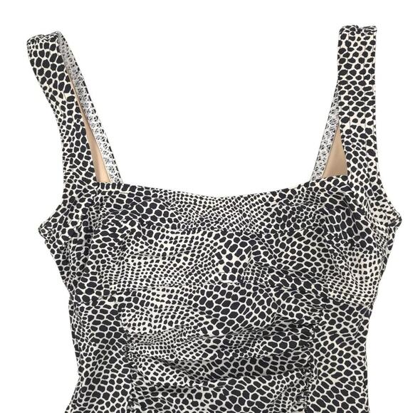 Karla Colletto One Piece Swimsuit Runched Underwire Animal Print - Picture 4 of 12